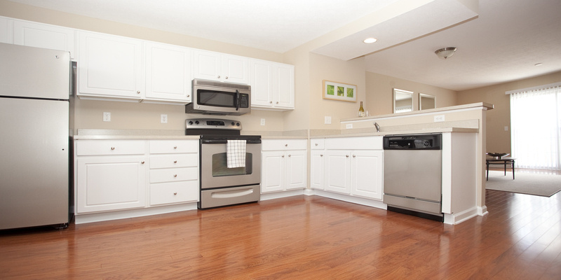 Kitchen | Preserve Crossing Apartments Gahanna, OH